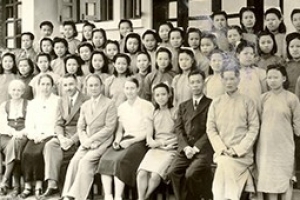 Pictures Two German Doctors Preciously Keep for Decades Trigger Universal Reminiscence among Dongguan’s Medical Community